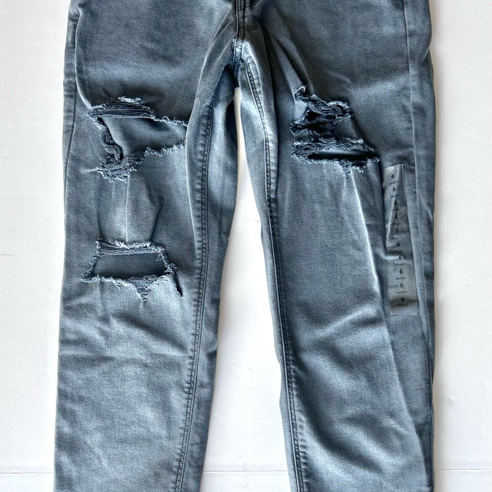 🍒(A464) NWT American Eagle Mom Jean Stretch. Dark Gray. Size: 6/28W Short - Picture 3 of 13